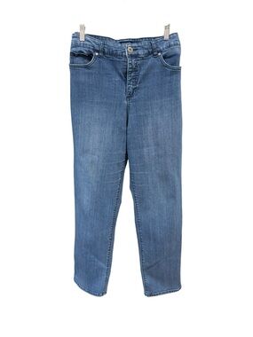 Bandolino Women’s Size 16 Average Straight Leg Jeans Light Wash Stretch